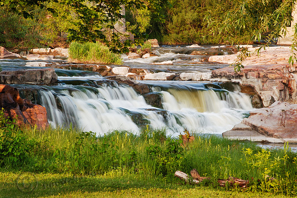 Falls011, Sub
