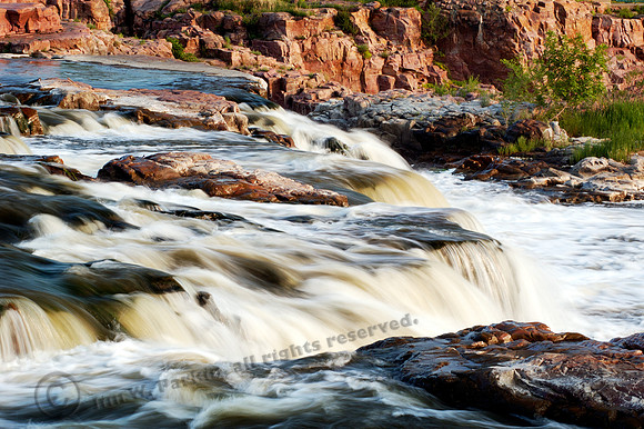 Falls010, Sub