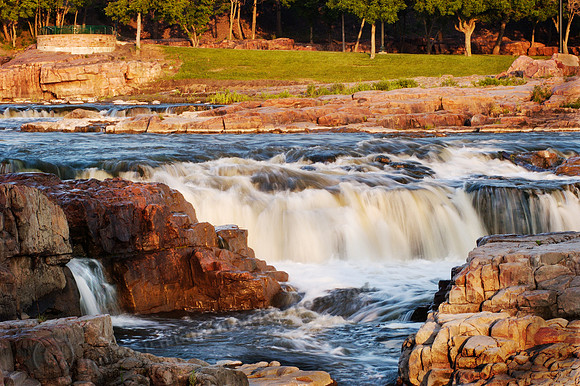 Falls Park177, Sub